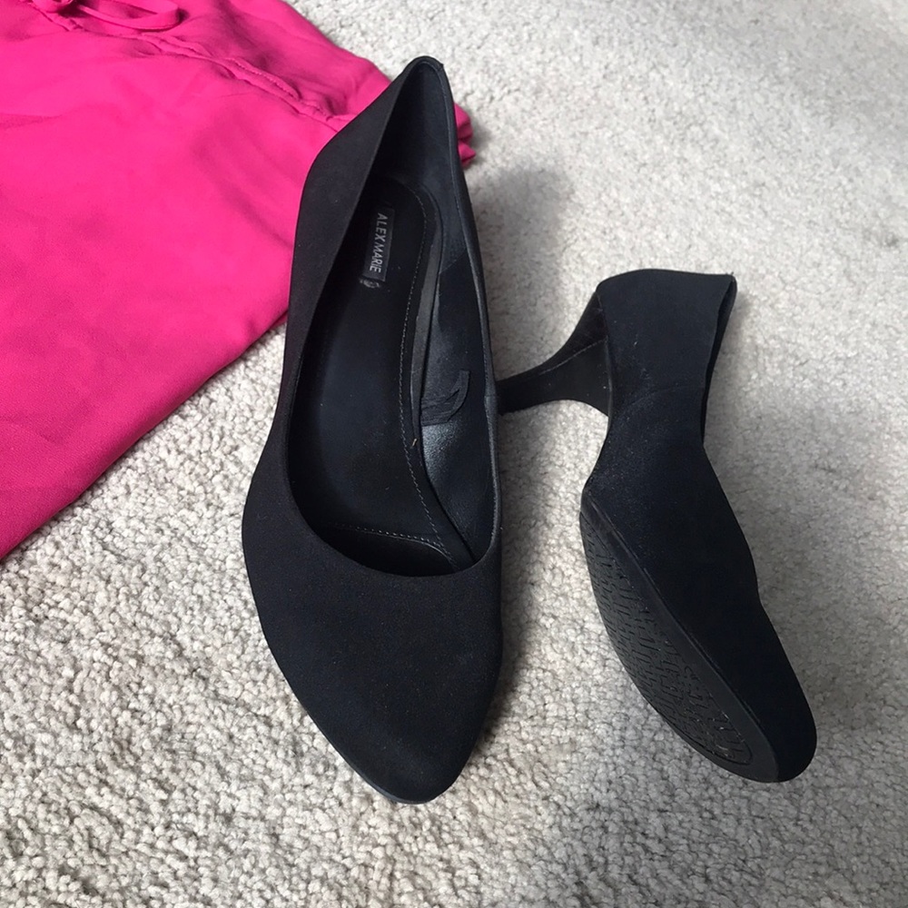 Black kitten heel